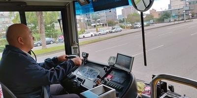 車輔系統的相關照片
