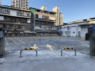 出入口