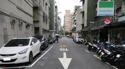 樹林、永和、淡水等部分巷弄公有停車位