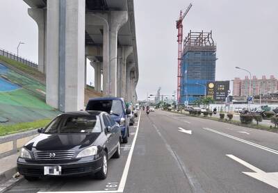 清明連假新北路邊停車格位