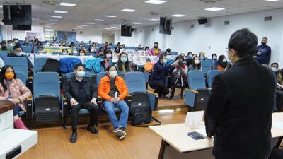 市府辦理說明會與教師、家長會及民眾溝通說明