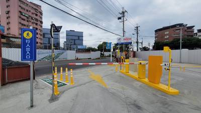 新樹瓊林平面停車場