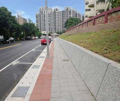 板橋區溪崑國中通學廊道改善（工務局照片提供）