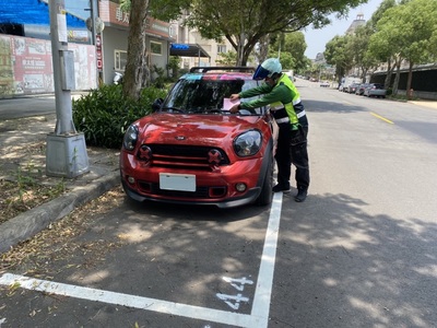 林口區民權路開單相片