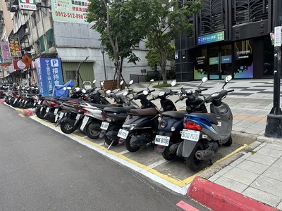 土城區中央路4段(頂埔站)