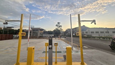 新莊區輔大站3號出口停車場-1