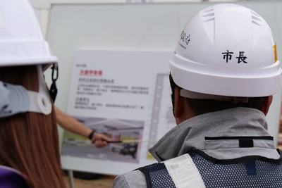 市長聽取板橋區信義國小地下停車場工程簡報