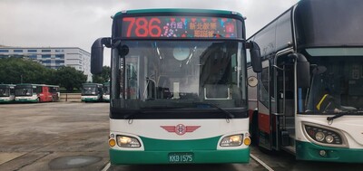 行經新北歡樂耶誕城車頭LED顯示