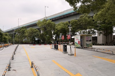 新五路平面停車場