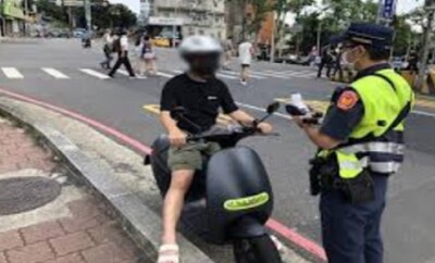 不停讓行人專案取締