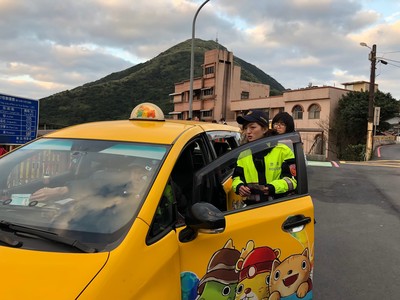 與警察單位聯合稽查